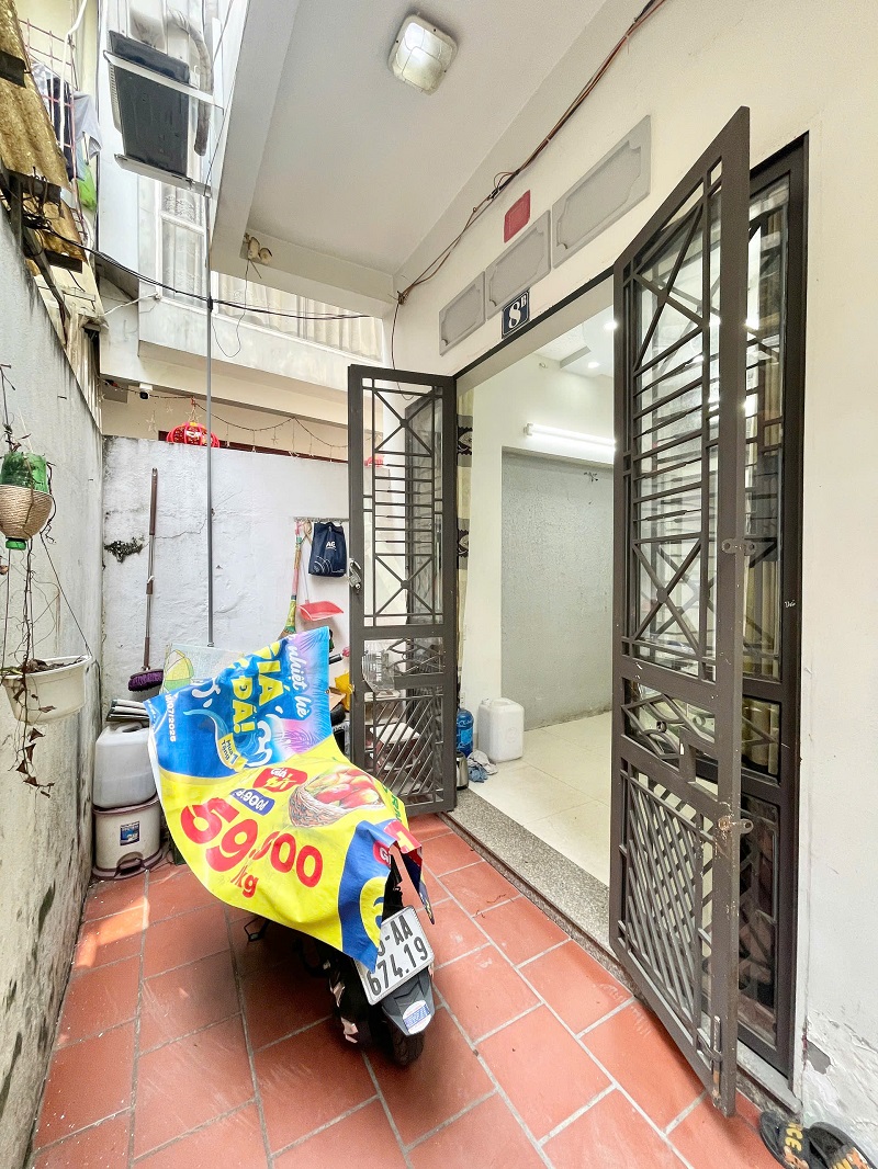 BÁN NHÀ PHỐ TRẦN NGUYÊN HÃN – TRUNG TÂM LÊ CHÂN – HẢI PHÒNG – 3,5 TẦNG – GIÁ 2,05 TỶ